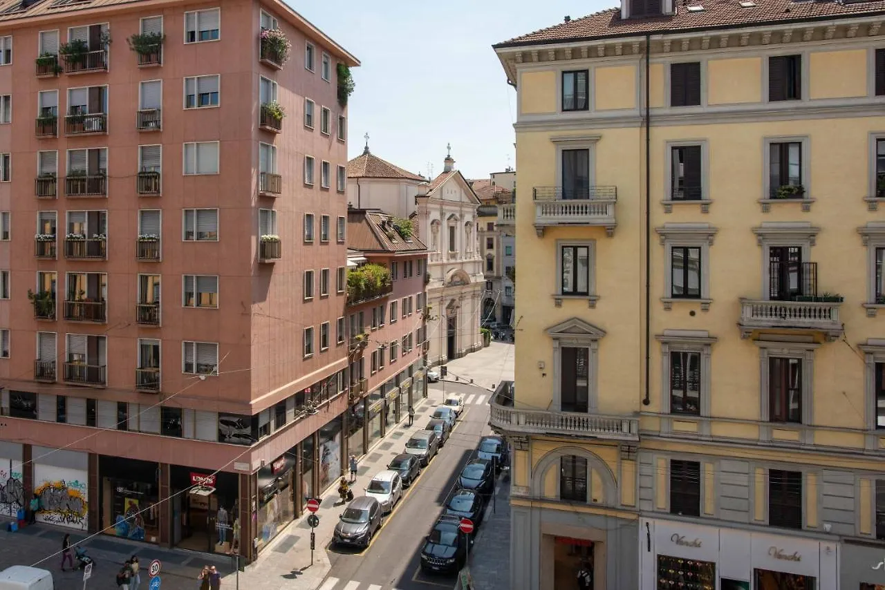 Amazing House In Porta Venezia By Easylife Apartment Milan